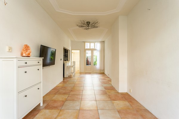 Medium property photo - Hendrik van Deventerstraat 106, 2563 XW Den Haag